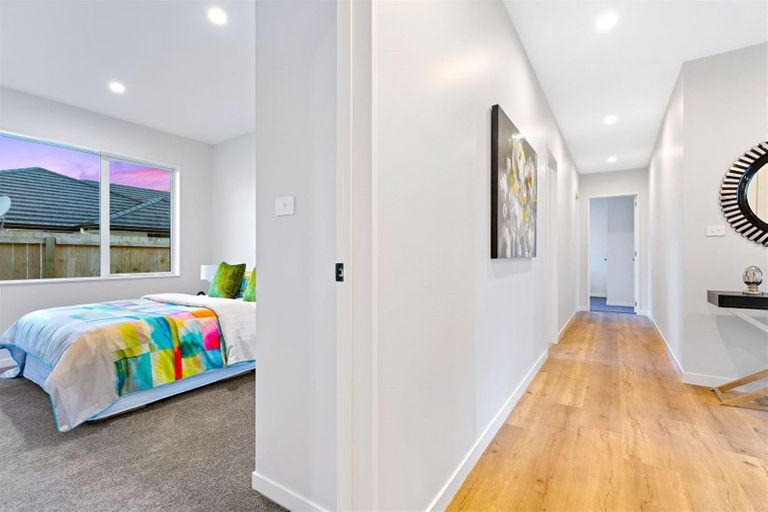 Photo of property in 1 Riverhead Point Drive, Riverhead, 0820