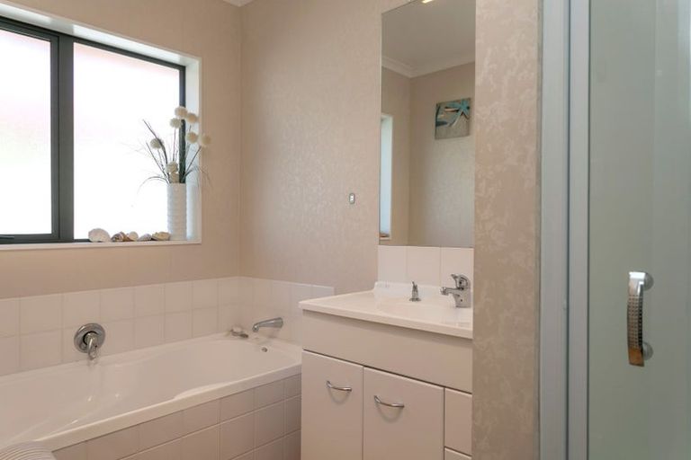 Photo of property in 9 Whetu Place, Nukuhau, Taupo, 3330