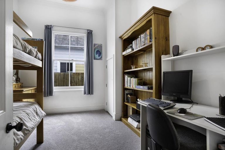 Photo of property in 35 Victoria Street, Masterton, 5810