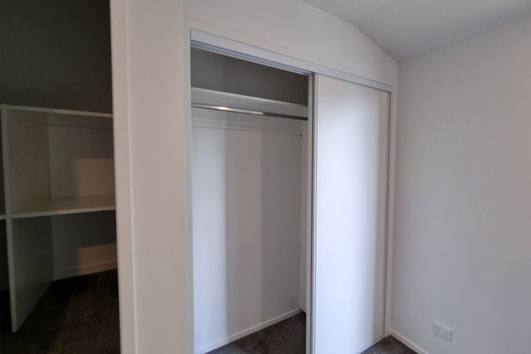 Photo of property in 3/137 Tirimoana Road, Te Atatu South, Auckland, 0602