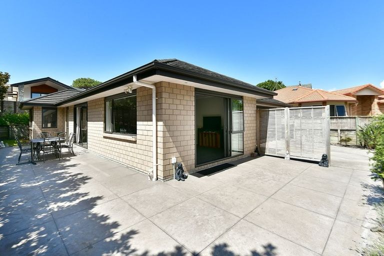 Photo of property in 885 Whangaparaoa Road, Manly, Whangaparaoa, 0930