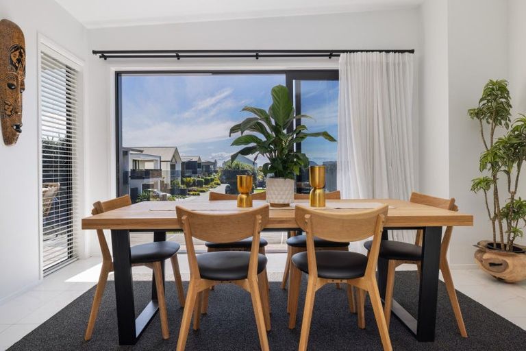 Photo of property in 4 Otira Close, Papamoa Beach, Papamoa, 3118