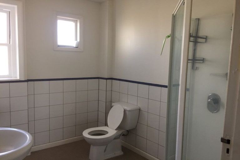 Photo of property in 4/541 Marine Parade, Napier South, Napier, 4110