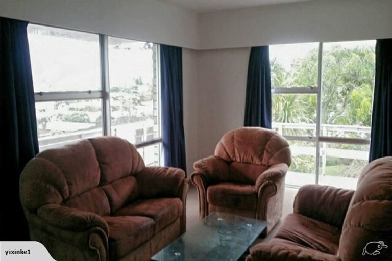 Photo of property in 27 Union Road, Howick, Auckland, 2014