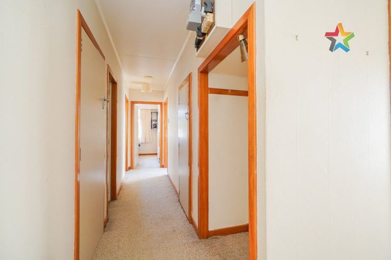 Photo of property in 37 Papatotara Road, Tuatapere, 9620