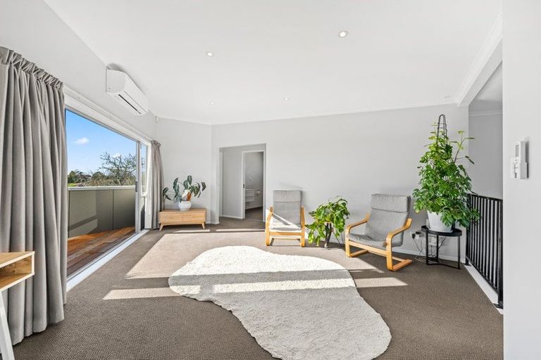 Photo of property in 7a Justin Place, Te Atatu Peninsula, Auckland, 0610
