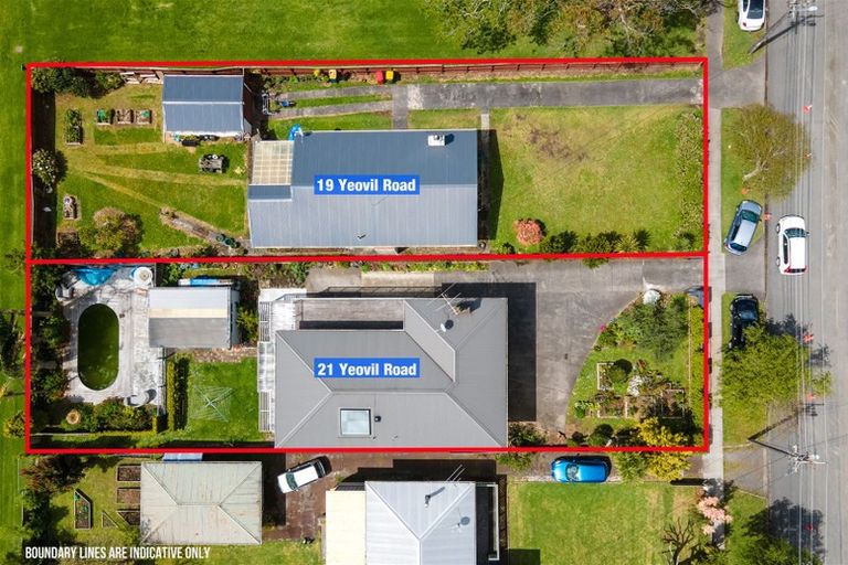 Photo of property in 19 Yeovil Road, Te Atatu Peninsula, Auckland, 0610