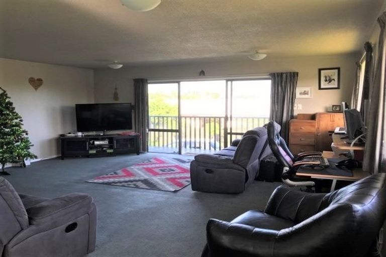 Photo of property in 147 Victory Street, Welcome Bay, Tauranga, 3112