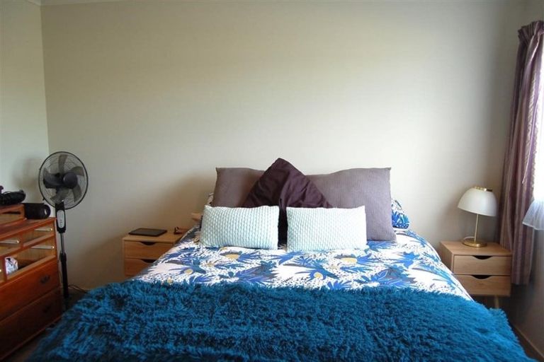 Photo of property in 16 Guildford Street, Tamatea, Napier, 4112