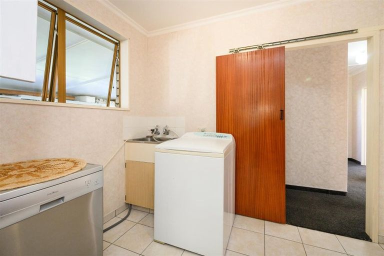 Photo of property in 6 Flower Street, Bulls, 4818