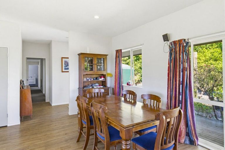 Photo of property in 63 South Manakau Road, Manakau, Otaki, 5583