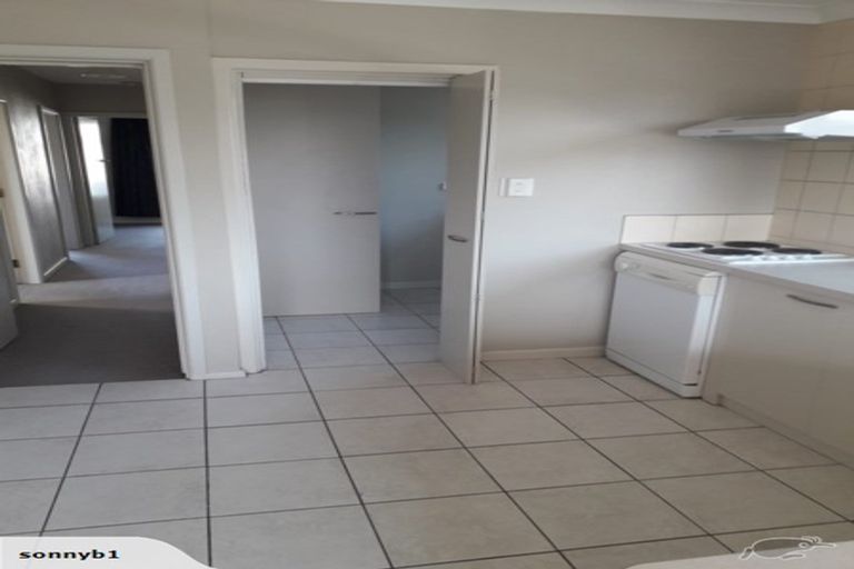 Photo of property in 2/73 Dunbars Road, Halswell, Christchurch, 8025