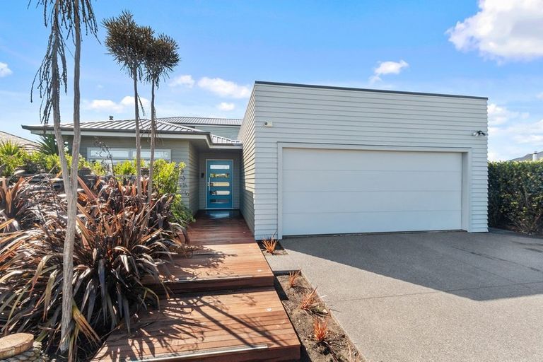 Photo of property in 14 Te Kohanga Drive, Pegasus, 7612