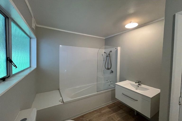 Photo of property in 22a Shackleton Grove, Stokes Valley, Lower Hutt, 5019