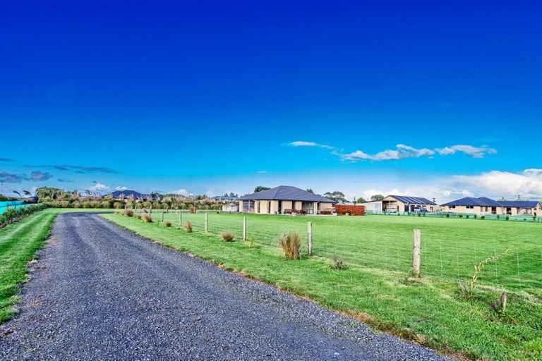 Photo of property in 83 Watt Road, Otatara, Invercargill, 9879
