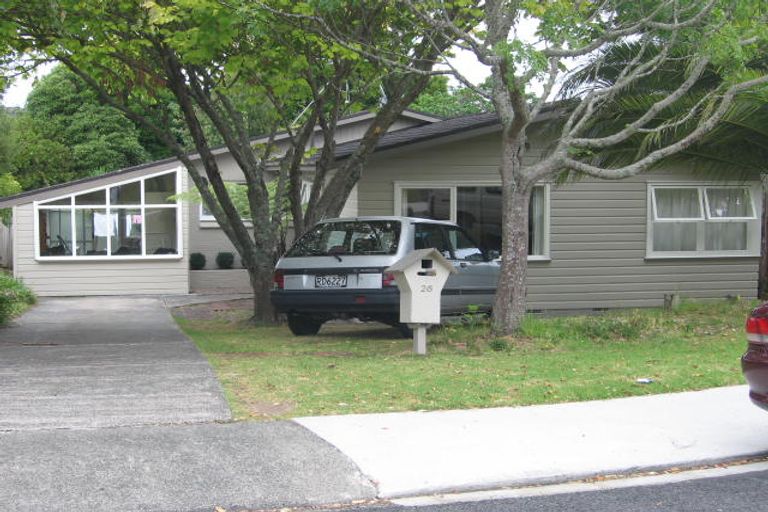 Photo of property in 26 Ramillies Place, Glenfield, Auckland, 0629