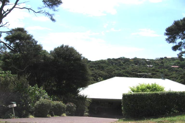 Photo of property in 22 Crescent Road East, Ostend, Waiheke Island, 1081