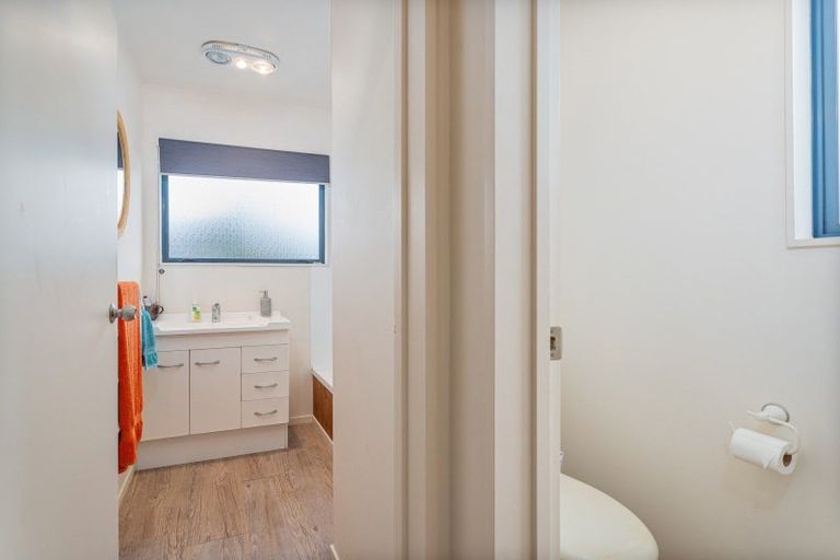 Photo of property in 406 Matarangi Drive, Matarangi, Whitianga, 3592