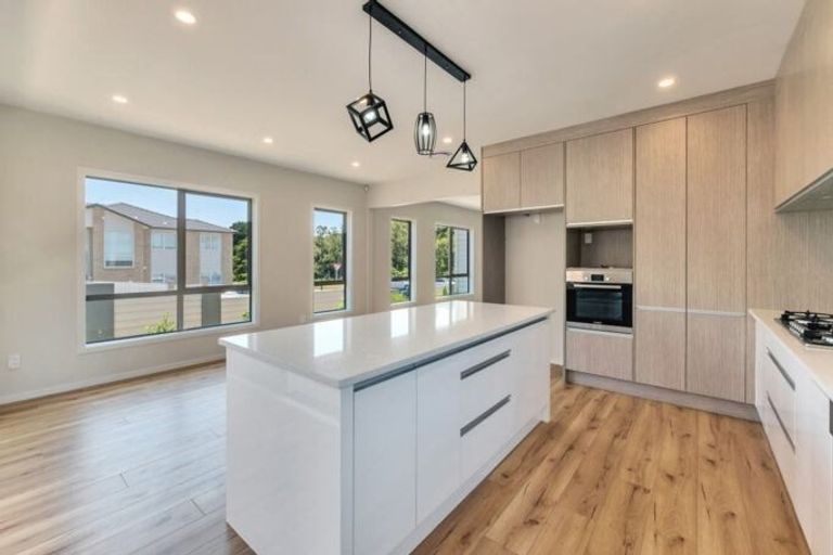 Photo of property in 97 Argento Avenue, Flat Bush, Auckland, 2019