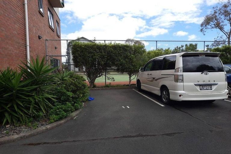 Photo of property in 10d Crown Lynn Place, New Lynn, Auckland, 0600