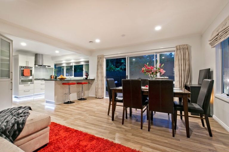 Photo of property in 4 Olwyn Place, Greenhithe, Auckland, 0632