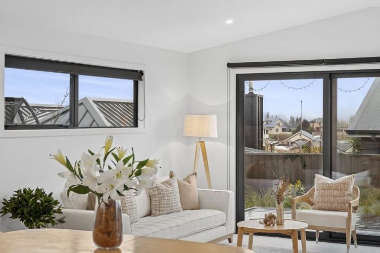 Photo of property in 7 Landsborough Lane, Wanaka, 9305