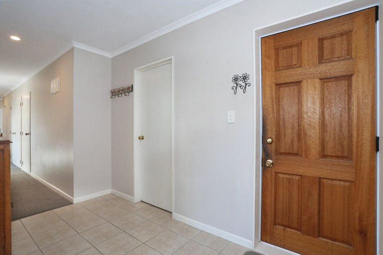 Photo of property in 104 Kelvin Grove Road, Kelvin Grove, Palmerston North, 4414