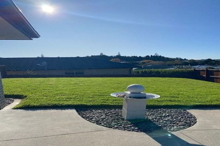 Photo of property in 31 Fairfax Crescent, Pyes Pa, Tauranga, 3112