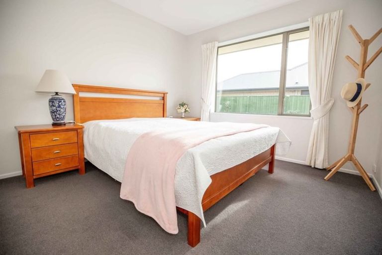 Photo of property in 37 Stallion Avenue, Halswell, Christchurch, 8025