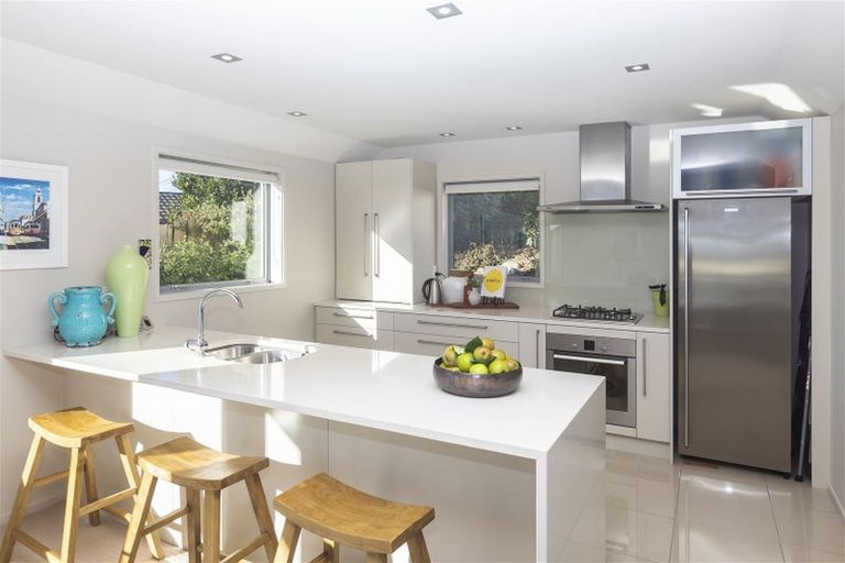 Photo of property in 135 Major Hornbrook Road, Mount Pleasant, Christchurch, 8081