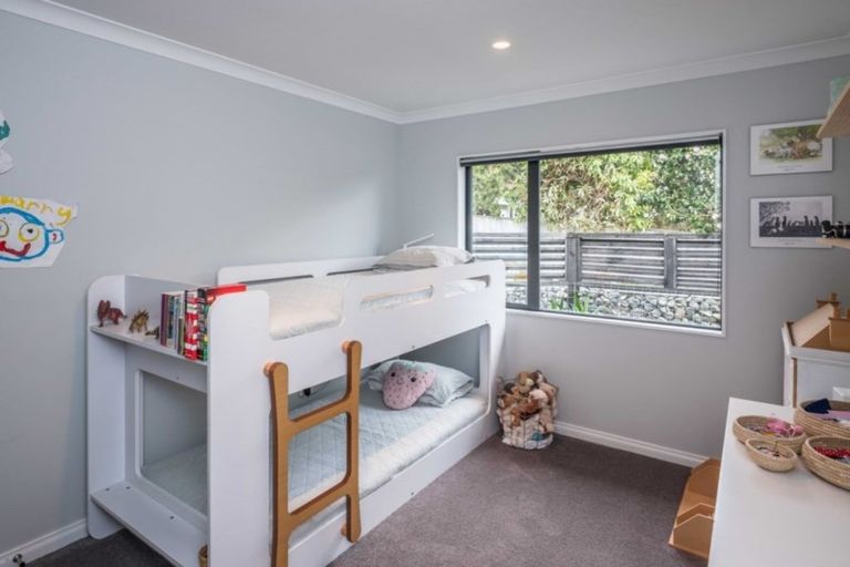 Photo of property in 17b Huia Street, Waikanae, 5036