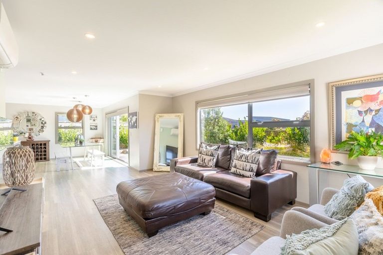 Photo of property in 1/90b Endeavour Drive, Whitby, Porirua, 5024