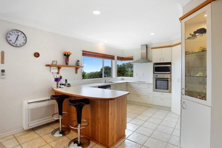 Photo of property in 88 Waikite Road, Welcome Bay, Tauranga, 3175