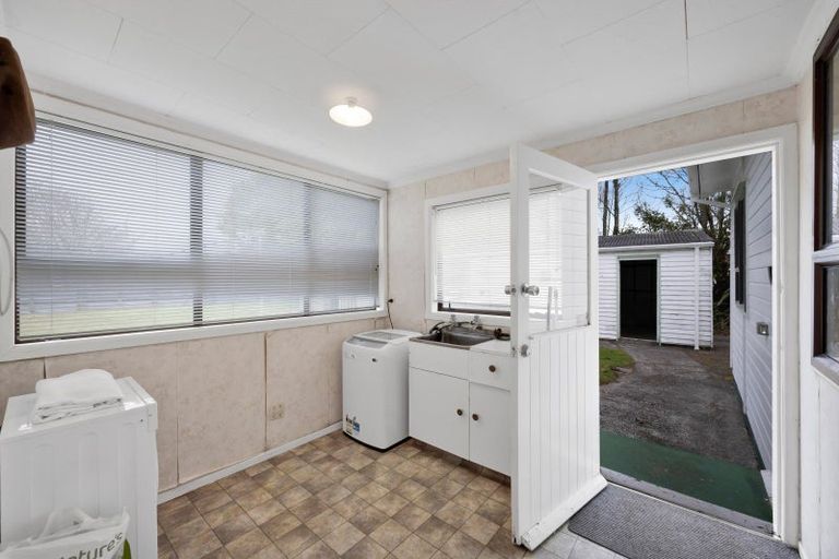 Photo of property in 11 Denmark Terrace, Midhirst, Stratford, 4394