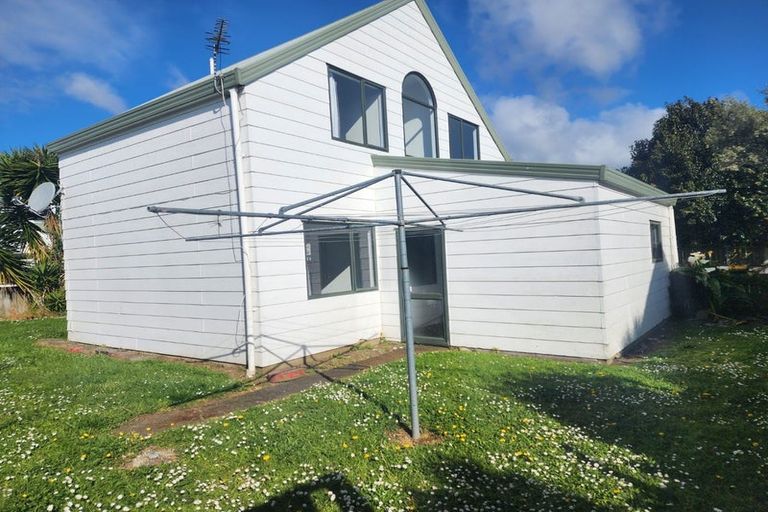 Photo of property in 26 Barneys Farm Road, Clendon Park, Auckland, 2103