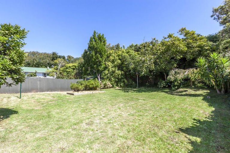 Photo of property in 81 Glen Road, Raumati South, Paraparaumu, 5032