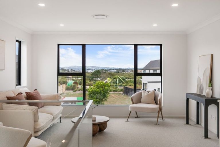 Photo of property in 29 Catalina Avenue, Rosehill, Papakura, 2113