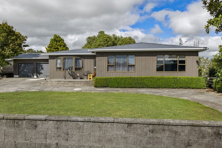 Photo of property in 44 Kent Terrace, Midhirst, Stratford, 4394