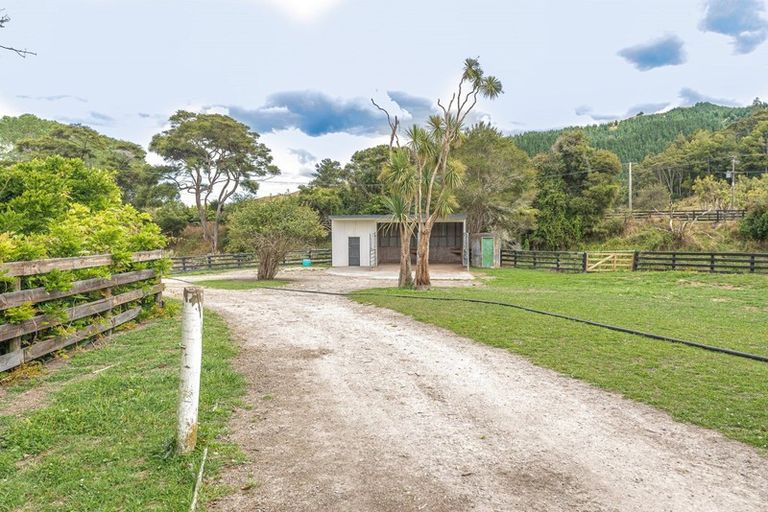 Photo of property in 952 State Highway 4, Parikino, Whanganui, 4573