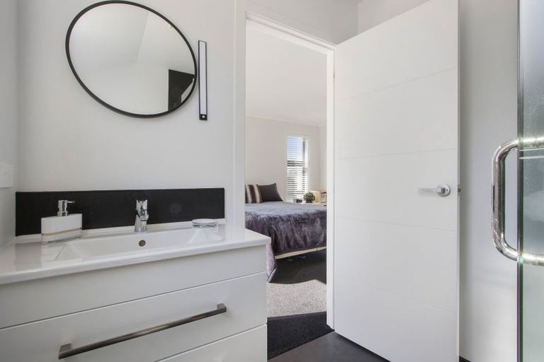 Photo of property in 9 Mural Drive, Katikati, 3129