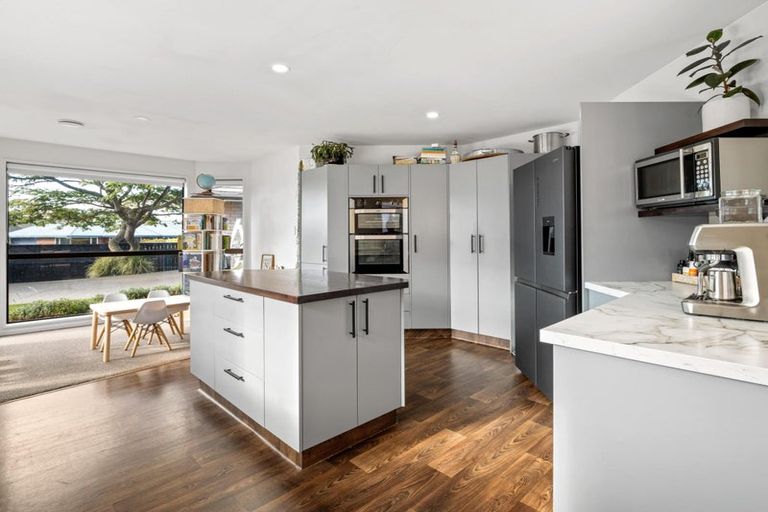 Photo of property in 14 Mcdougal Place, Kaiapoi, 7630