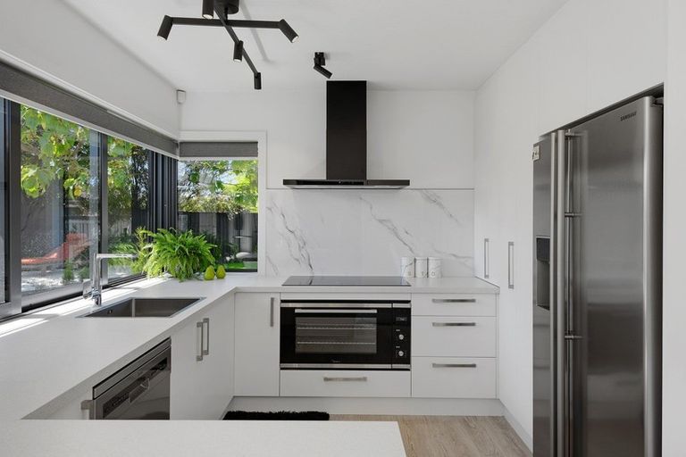 Photo of property in 5 Chilwell Place, Halswell, Christchurch, 8025