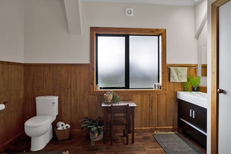 Photo of property in 172 Whakamara Road, Manutahi, Hawera, 4672