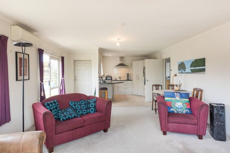 Photo of property in 986 Tremaine Avenue, Roslyn, Palmerston North, 4414