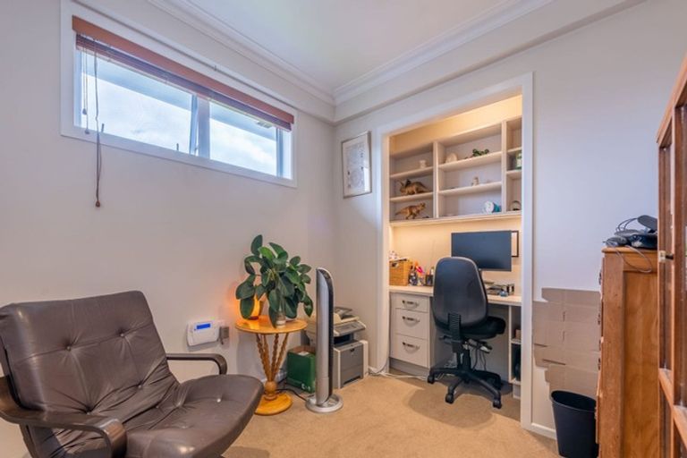 Photo of property in 38 Lynmore Drive, Hillpark, Auckland, 2102