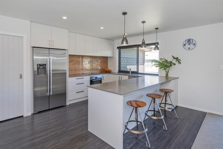 Photo of property in 14 Alf Simpson Drive, Whitianga, 3510