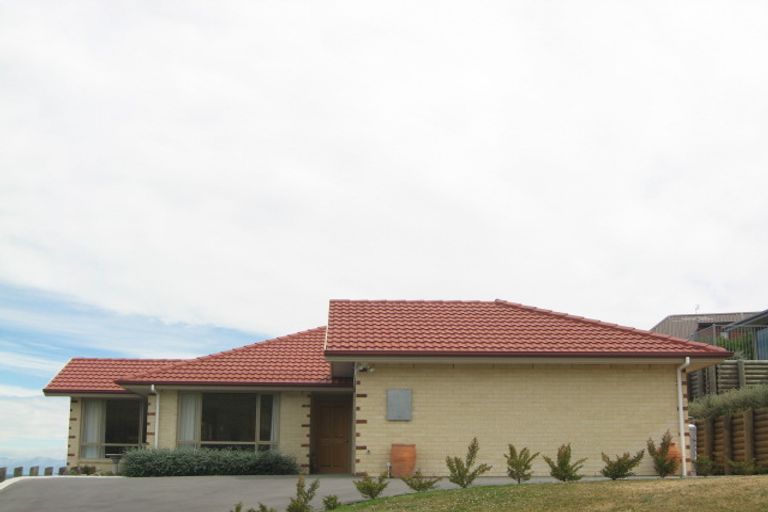 Photo of property in 6 Sedbergh Place, Westmorland, Christchurch, 8025