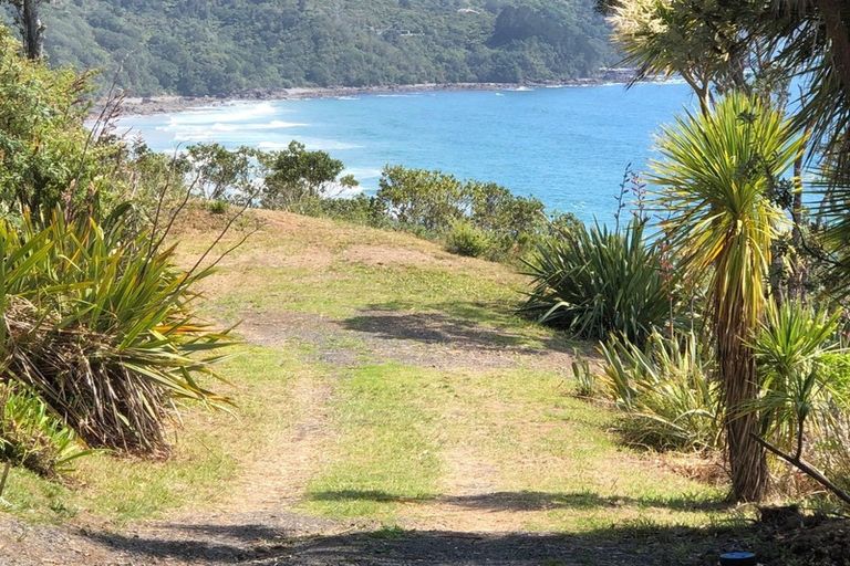 Photo of property in 66 Motuhoa Road, Tairua, 3508