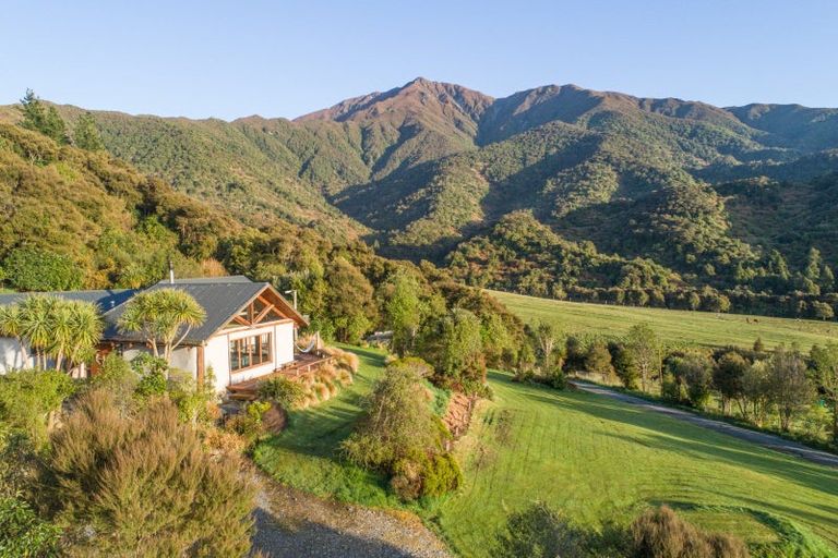 Photo of property in 228 Blandswood Road, Peel Forest, Geraldine, 7992