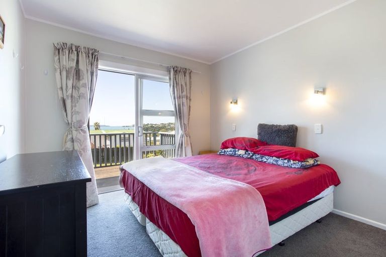 Photo of property in 275 Mahurangi East Road, Snells Beach, 0920